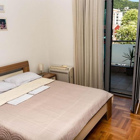 Bobo Apartment Budua Esterno foto